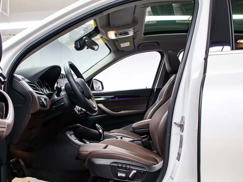 BMW X1 2022 — фото 13