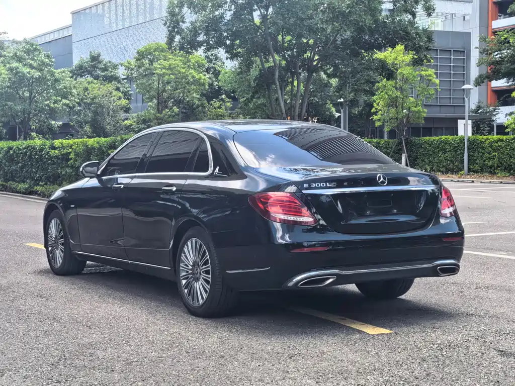 Mercedes-Benz E-Class 2019