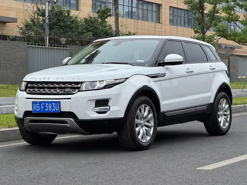 Land Rover Evoque 2015 — фото 1