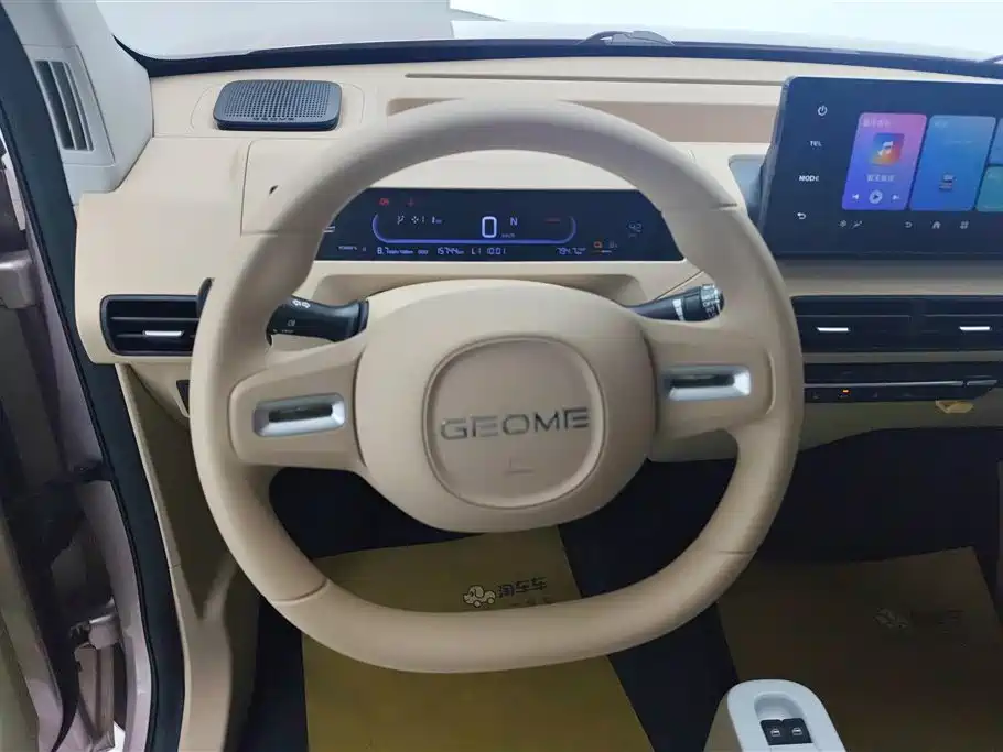 Geely Galaxy Panda 2024 — фото 15