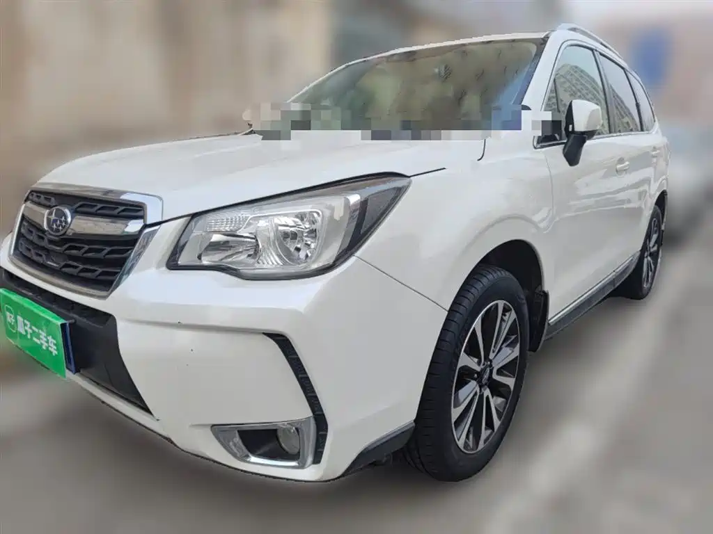 Subaru Forester 2016 — фото 2