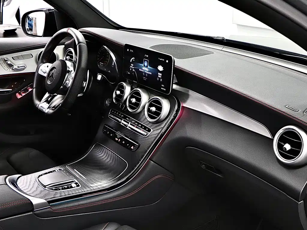 Mercedes-Benz GLC Coupe AMG 2020 — фото 15