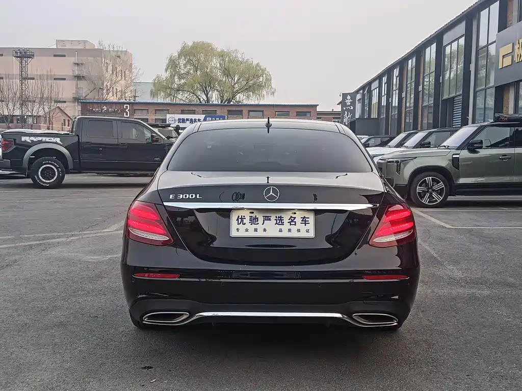 Mercedes-Benz E-Class 2020 — фото 8