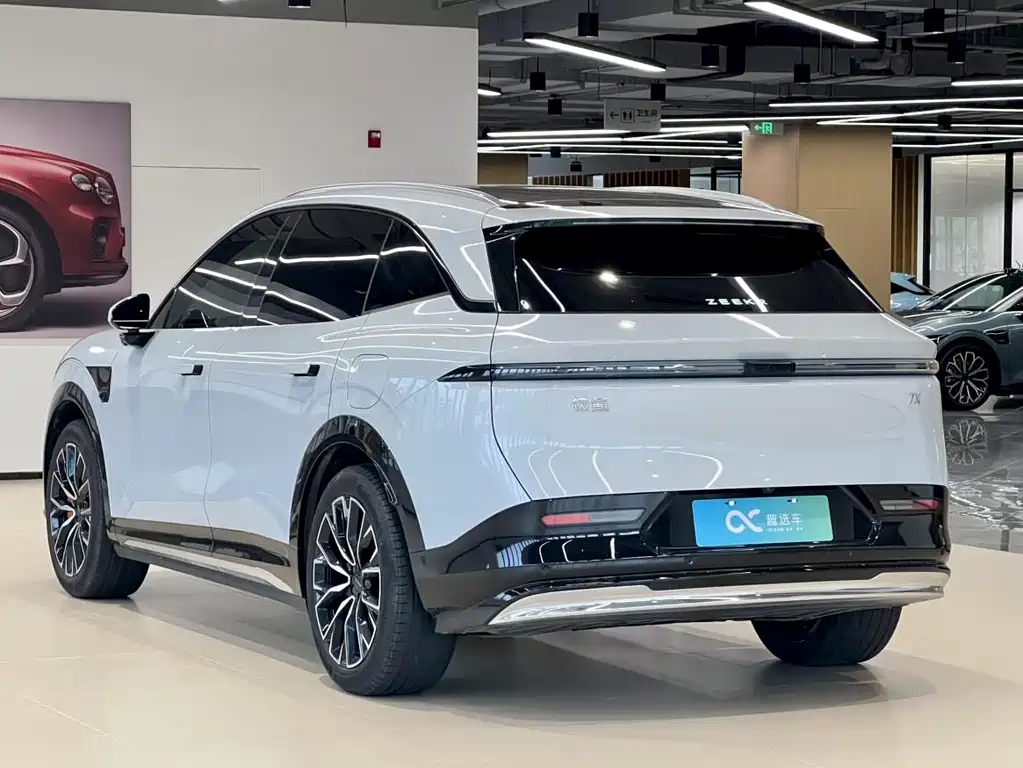 Zeekr 7X 2025