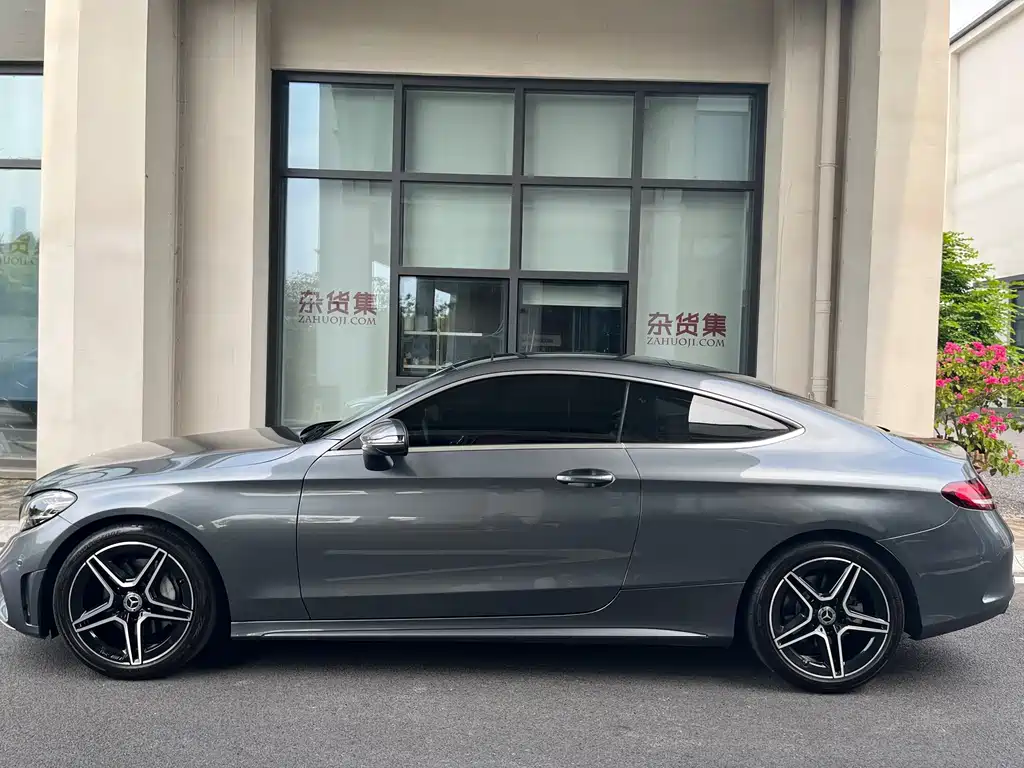 Mercedes-Benz C-Class 2022 — фото 3