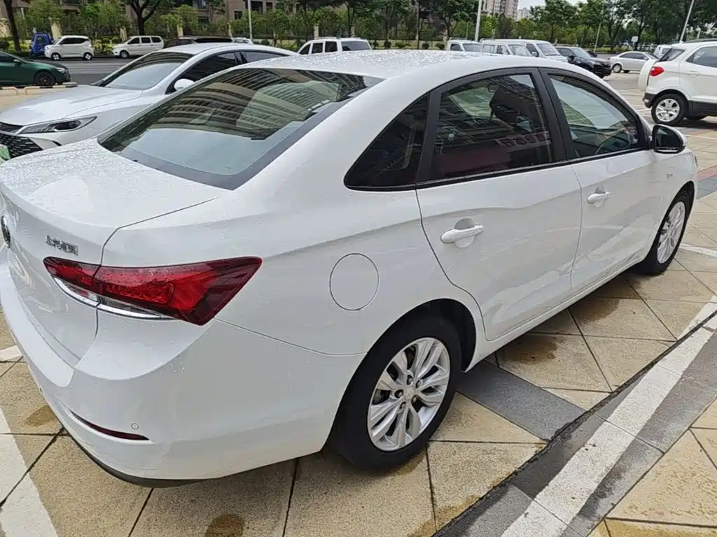 Buick Excelle 2021