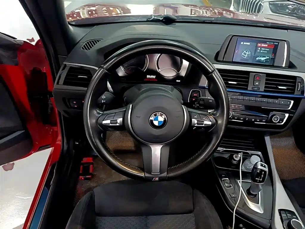 BMW 2 Series 2018 — фото 11
