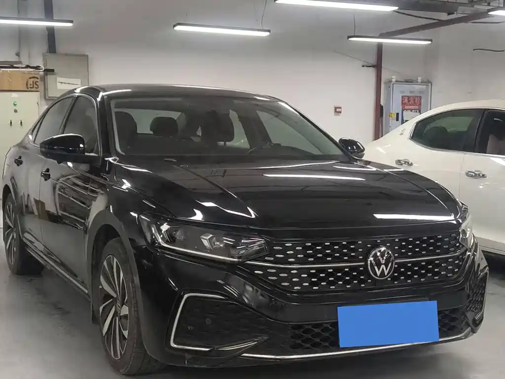 Volkswagen Passat 2022