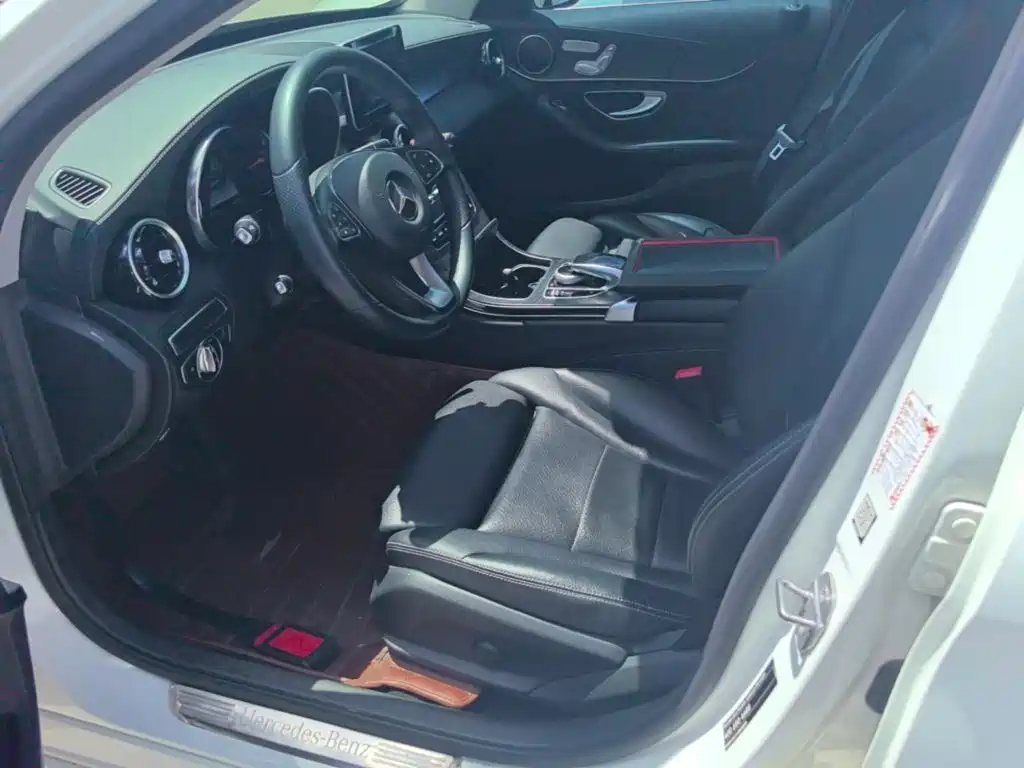 Mercedes-Benz C-Class 2017 — фото 15