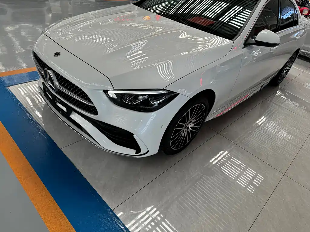 Mercedes-Benz C-Class 2023 — фото 1