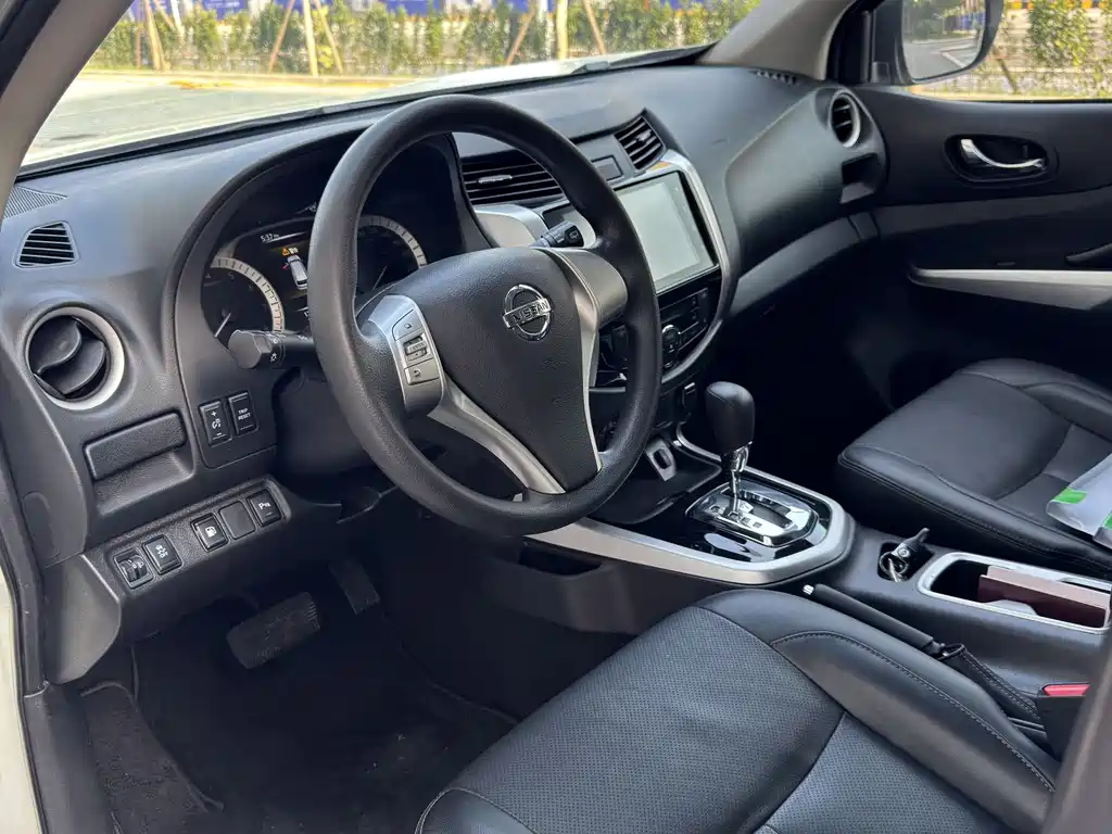 Nissan Terra 2021