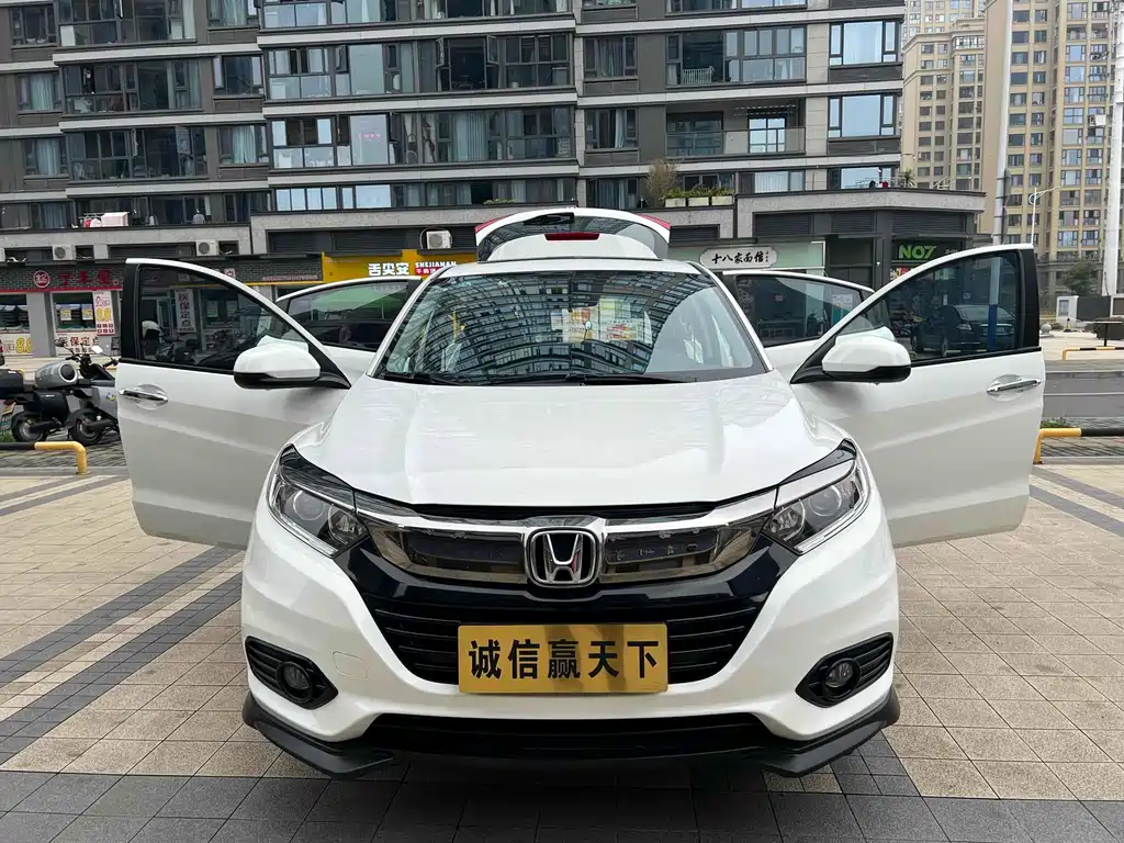 Honda Vezel 2022 — фото 8