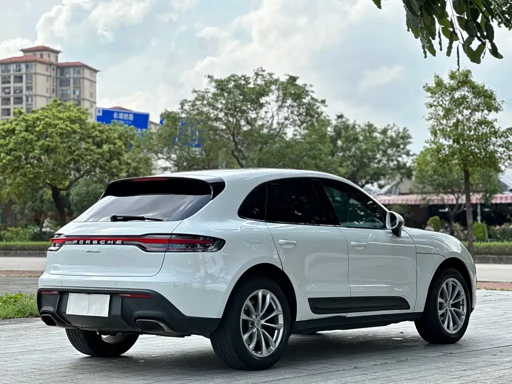Porsche Macan 2022 — фото 5