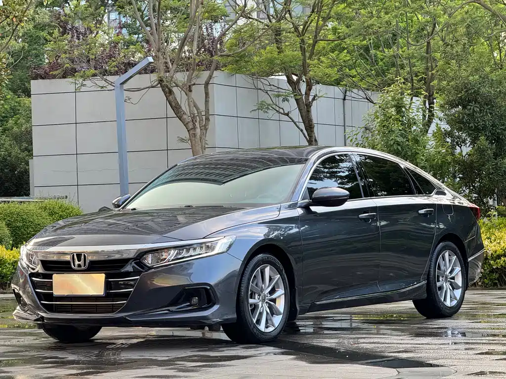 Honda Accord 2022 — фото 1