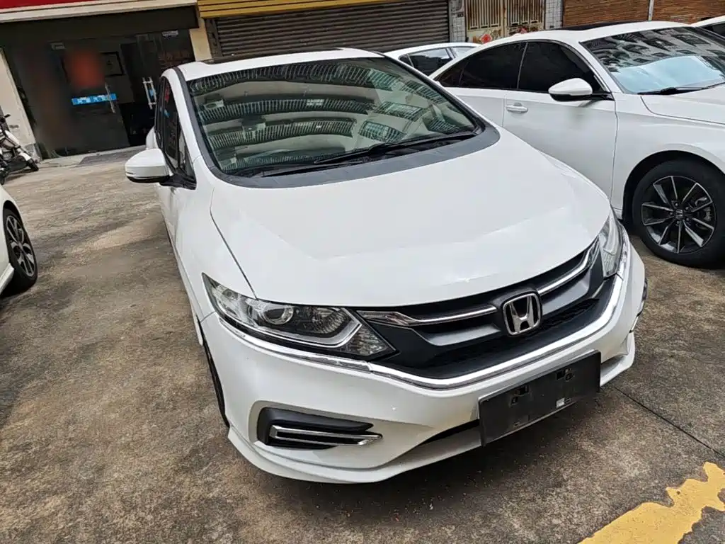Honda Jade 2017 — фото 4