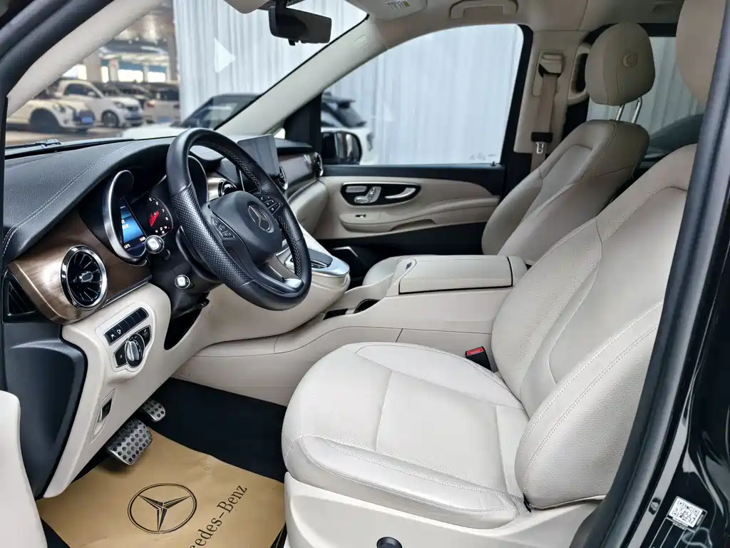 Mercedes-Benz V-Class 2022 — фото 5