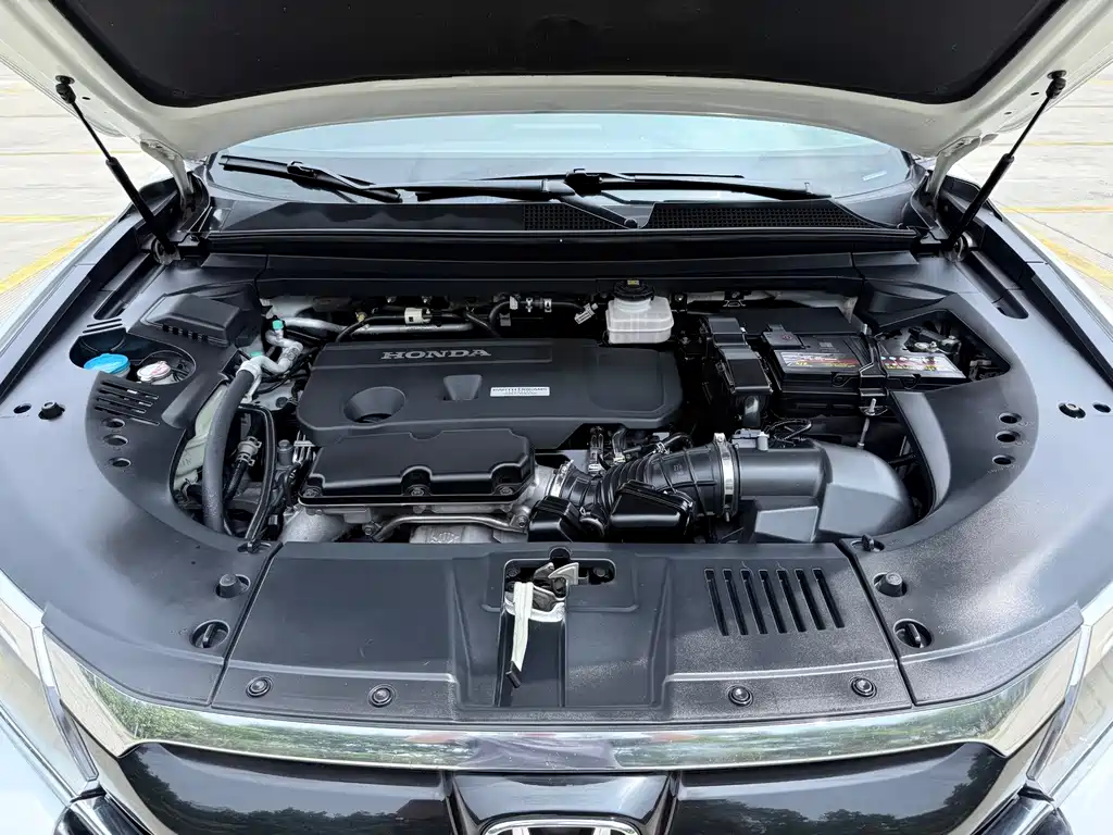 Honda UR-V 2017 — фото 30