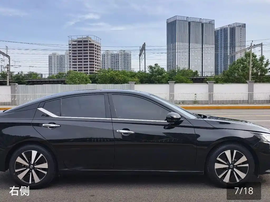 Nissan Teana 2021