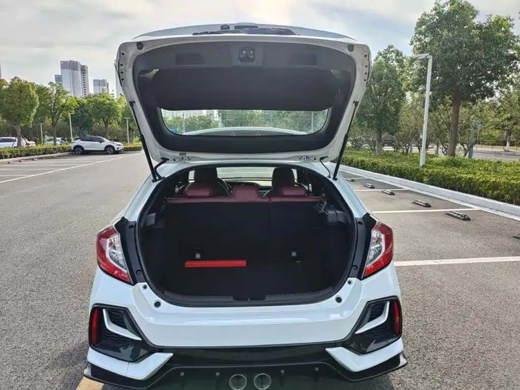 Honda Civic 2020 — фото 14