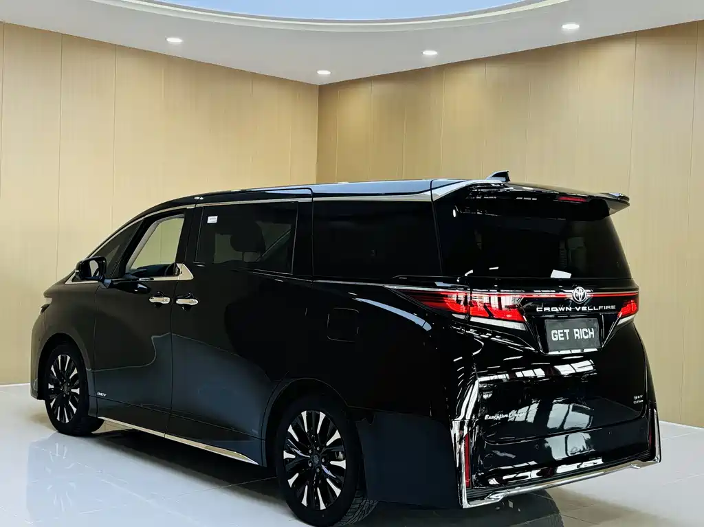 Toyota Vellfire 2025 — фото 22