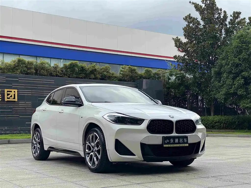 BMW X2 2021 — фото 3