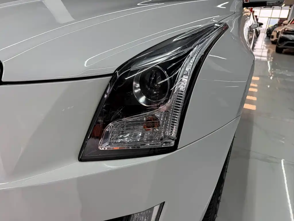 Cadillac ATS-L 2018 — фото 11