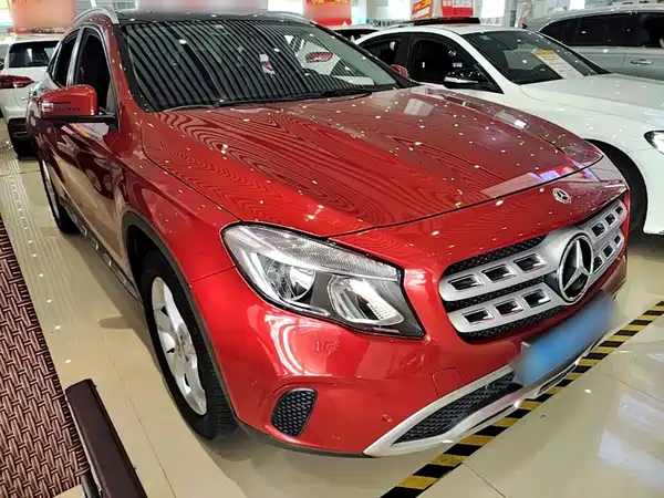 Mercedes-Benz GLA 2018