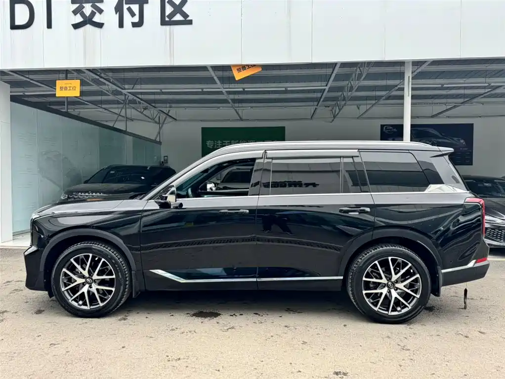 GAC Motor Trumpchi GS8 2023 — фото 7