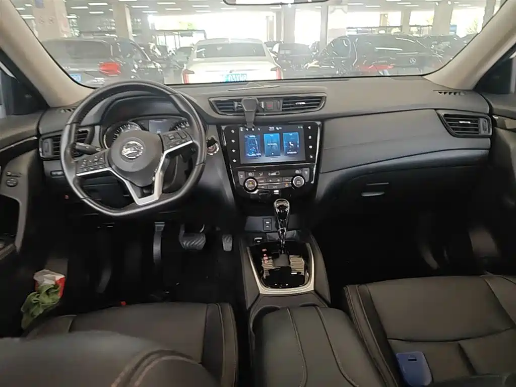 Nissan X-Trail 2020 — фото 10
