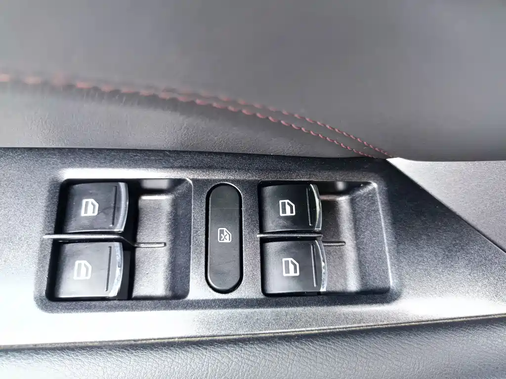 Haval H6 Coupe 2018 — фото 24