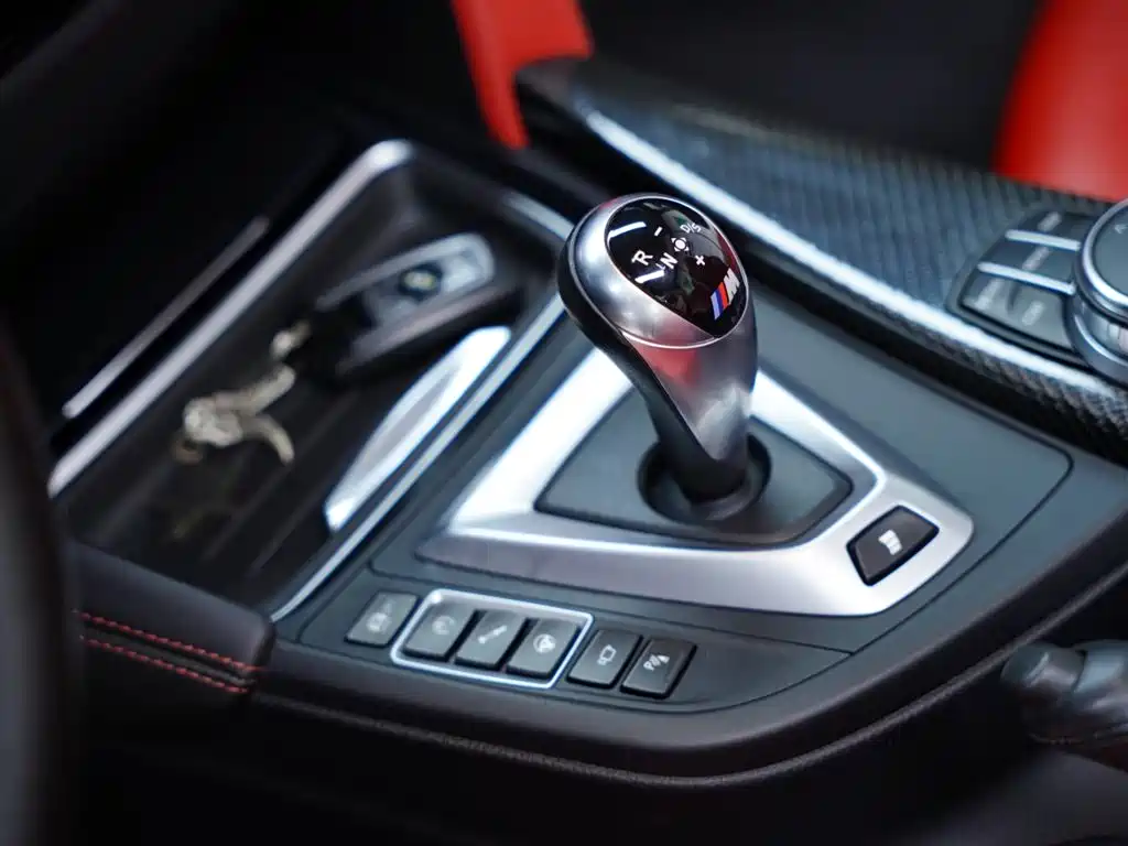 BMW M4 2018 — фото 34