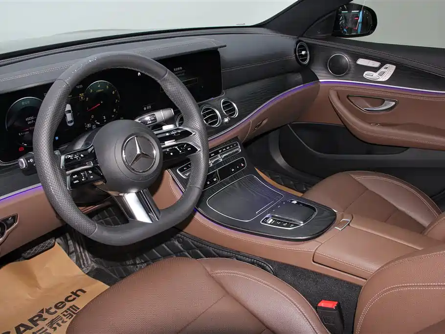 Mercedes-Benz E-Class 2023 — фото 23