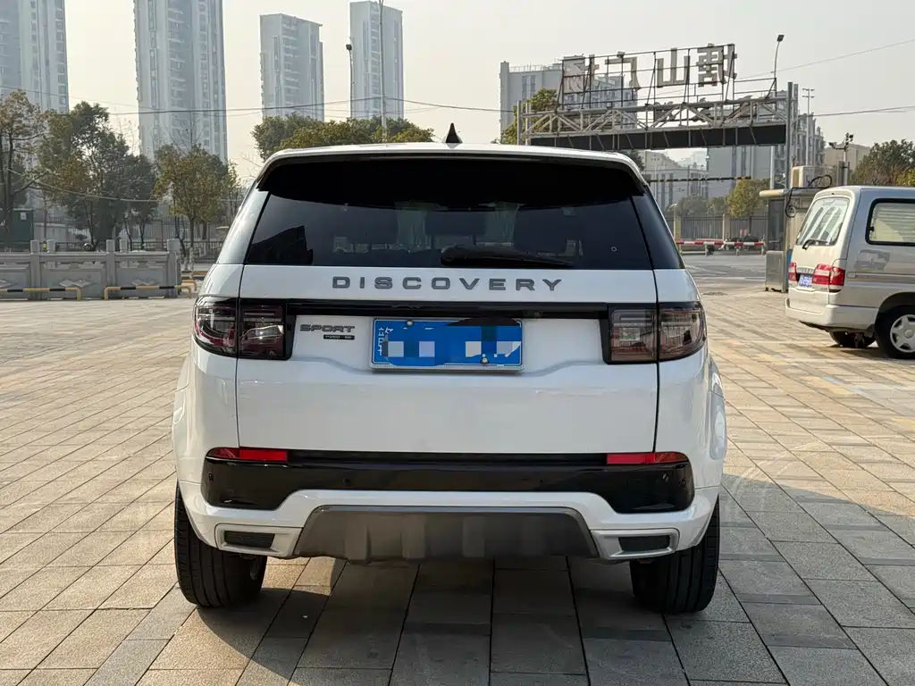 Land Rover Discovery Sport 2020 — фото 3