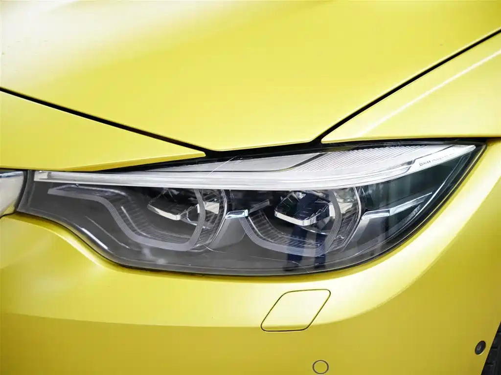 BMW M4 2018 — фото 15
