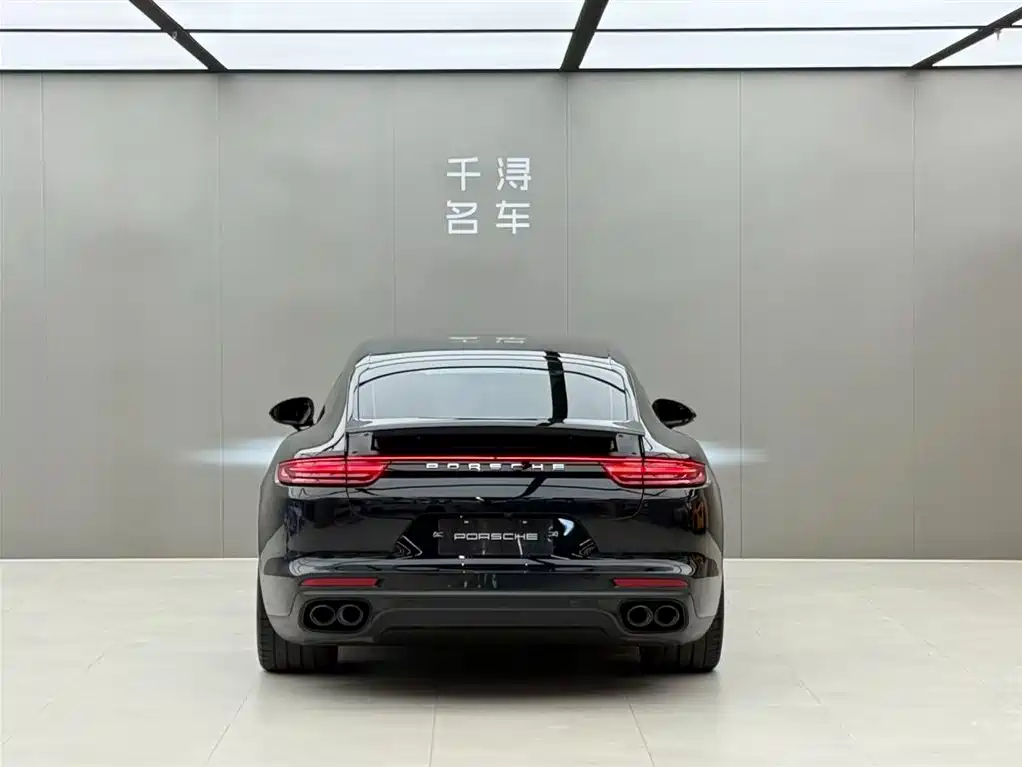 Porsche Panamera 2020 — фото 15