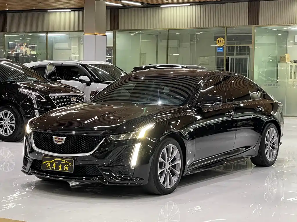 Cadillac CT5 2020 — фото 1