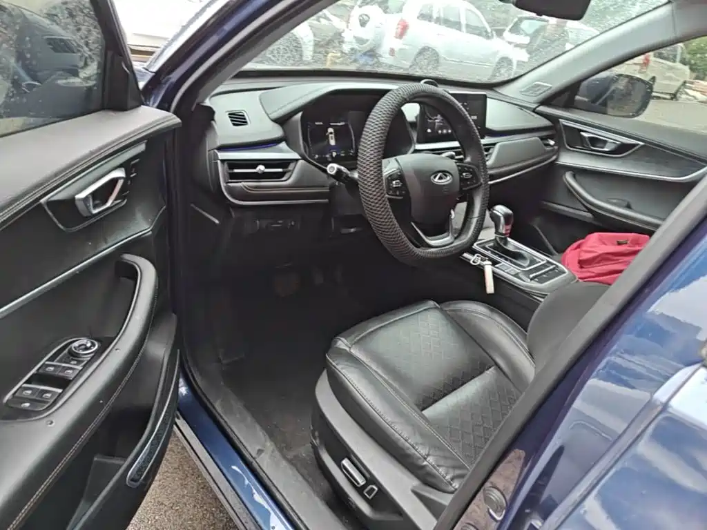 Chery Tiggo 8 2020 — фото 16