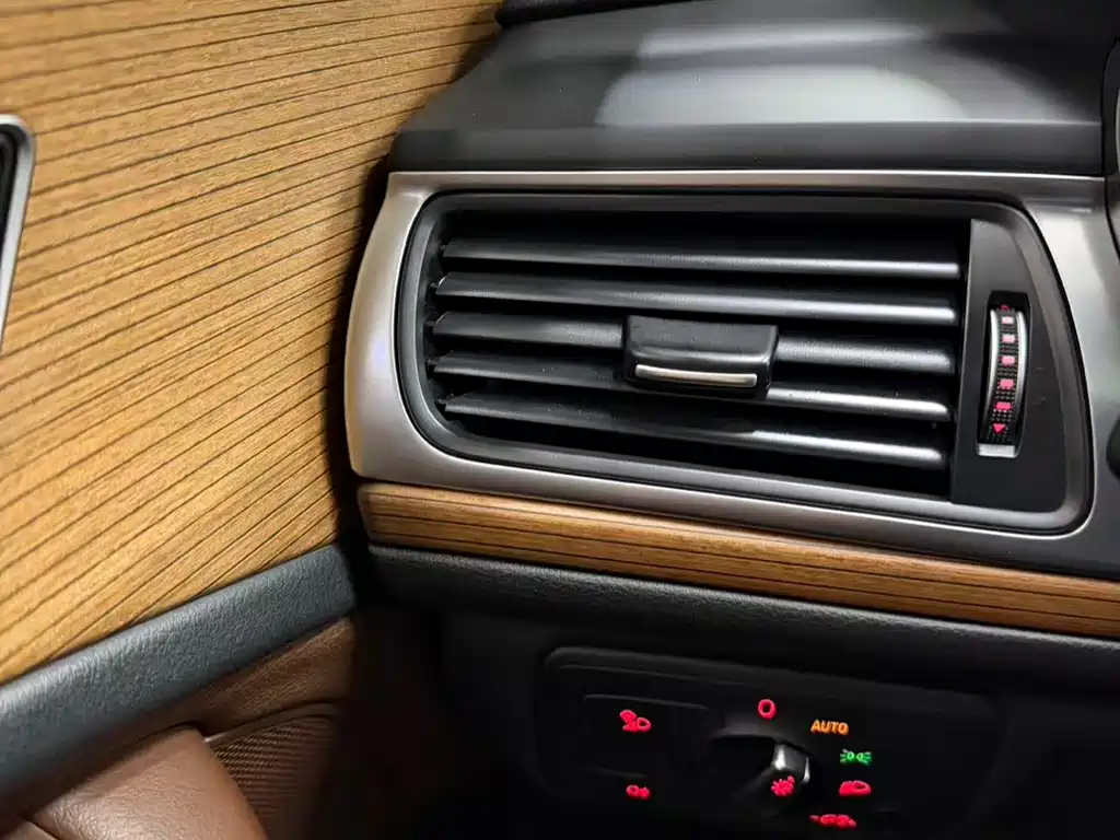 Audi A6L 2018 — фото 12