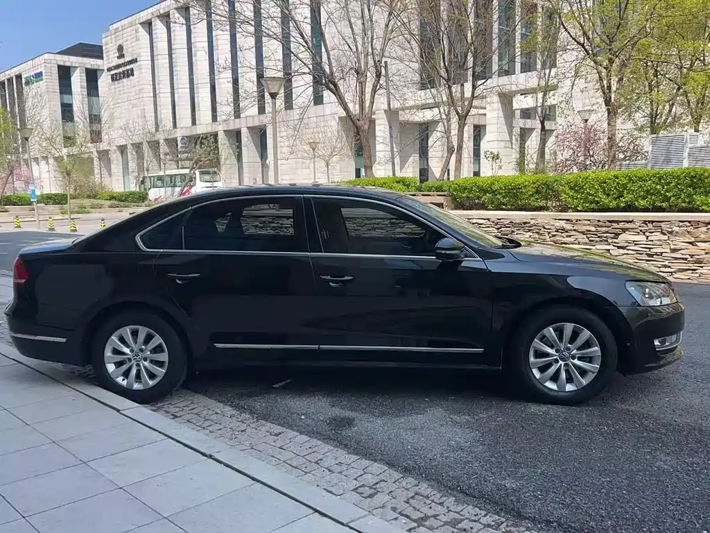 Volkswagen Passat 2015 — фото 4