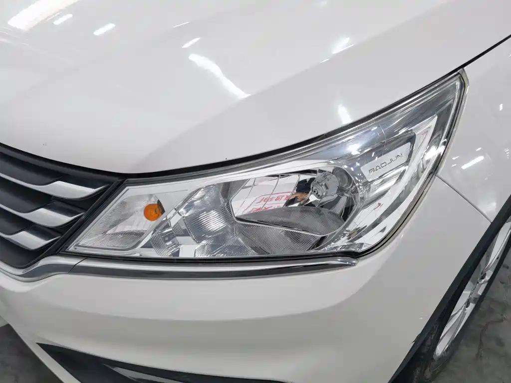 Baojun 310 2017