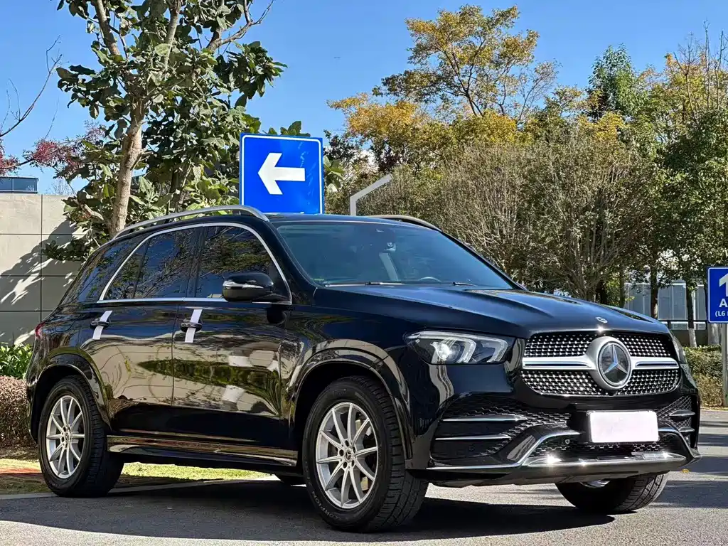 Mercedes-Benz GLE 2021 — фото 3