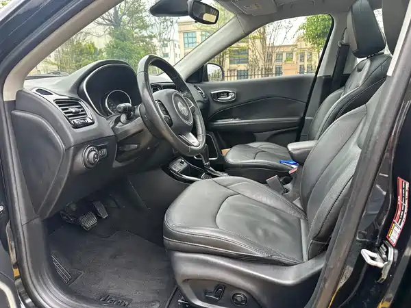 Jeep Compass 2017