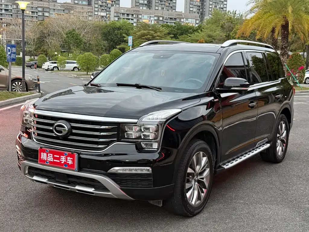GAC Motor Trumpchi GS8 2017 — фото 1