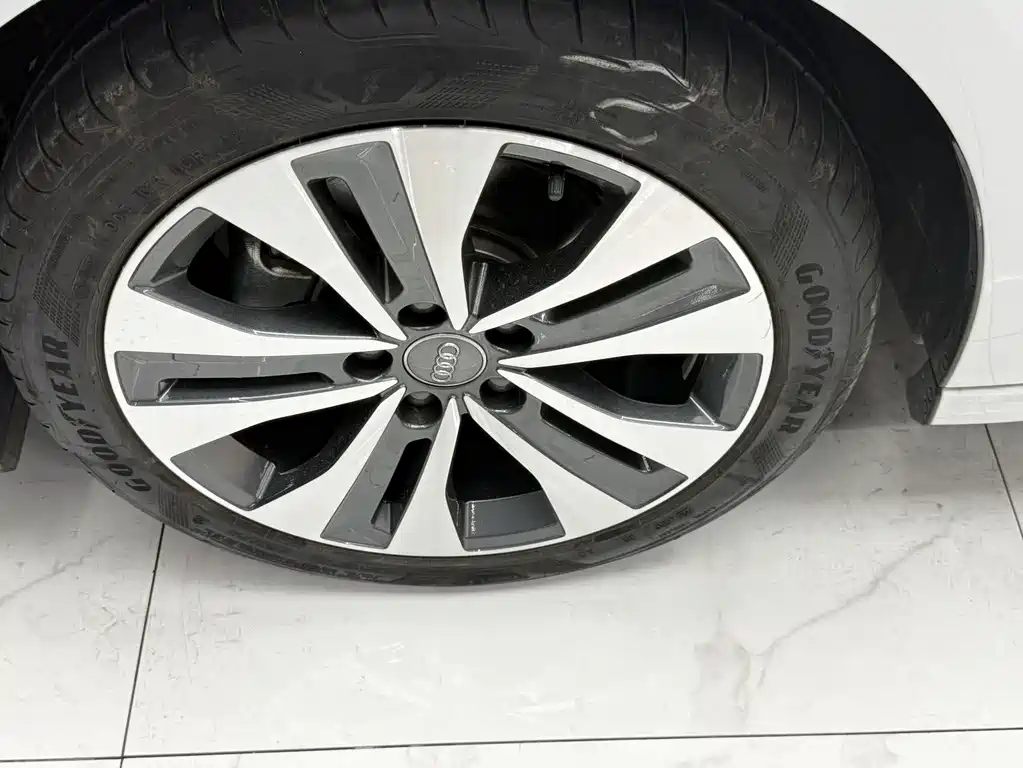 Audi A3 2022 — фото 18