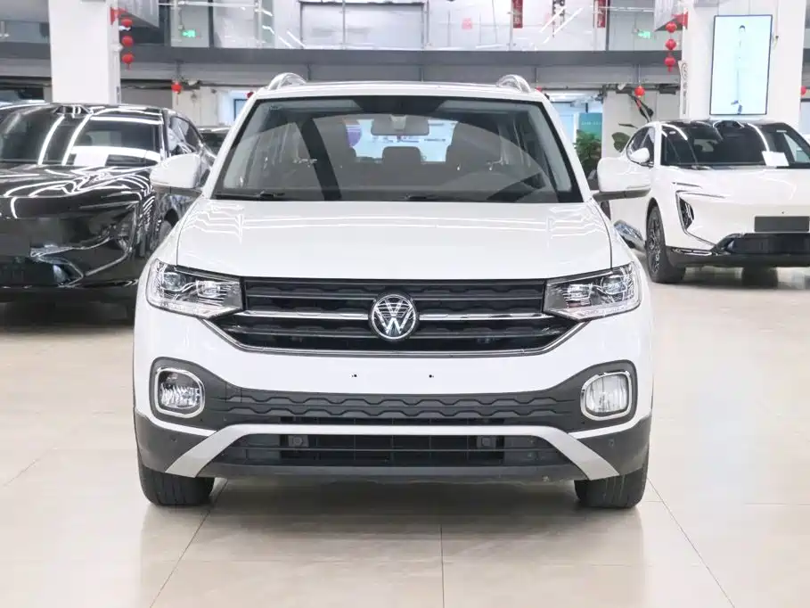Volkswagen Explore The Shadows 2024