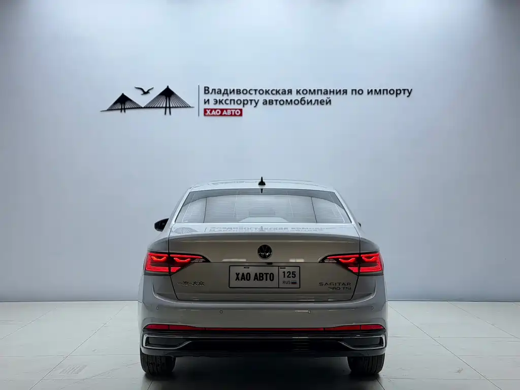 Volkswagen Sagitar 2022