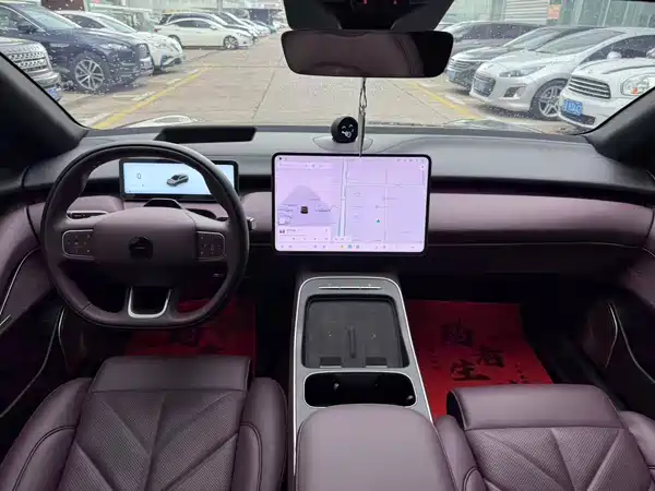 NIO ET5T 2025
