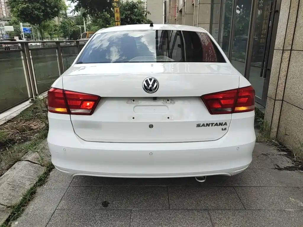Volkswagen Santana 2014