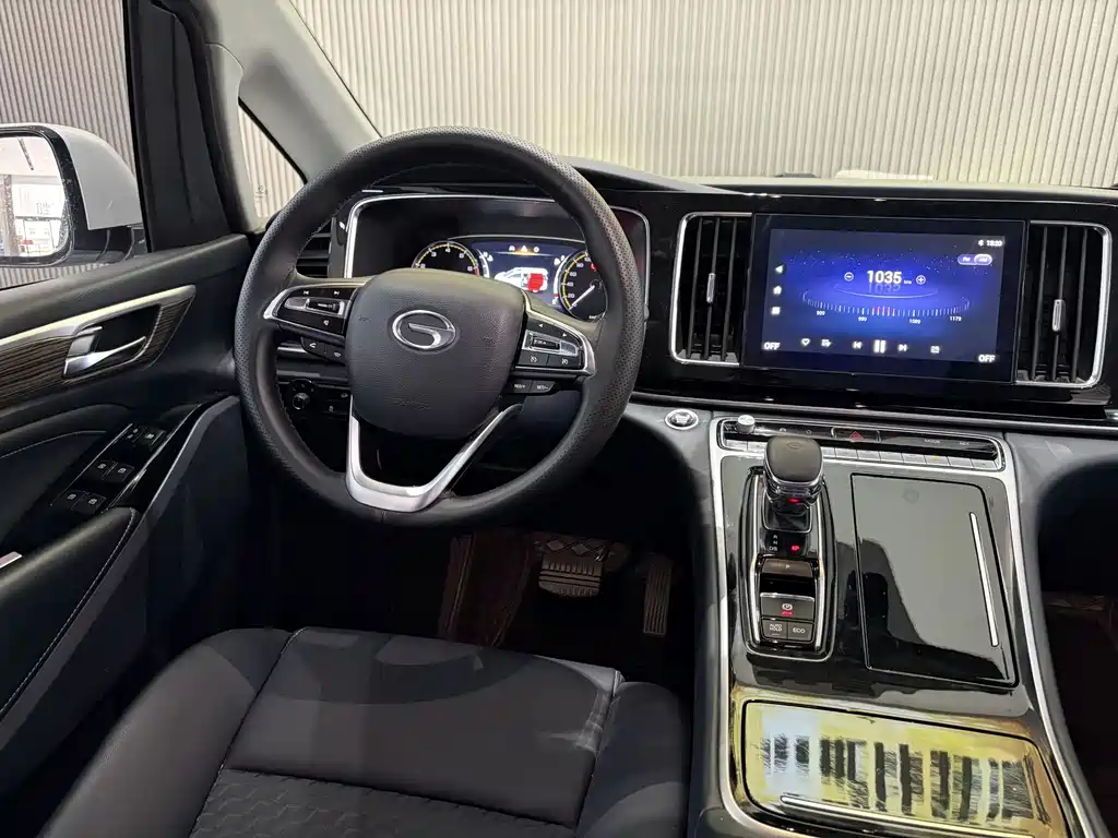 GAC Motor Trumpchi M8 2024 — фото 6
