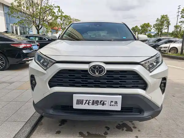Toyota RAV4 2023